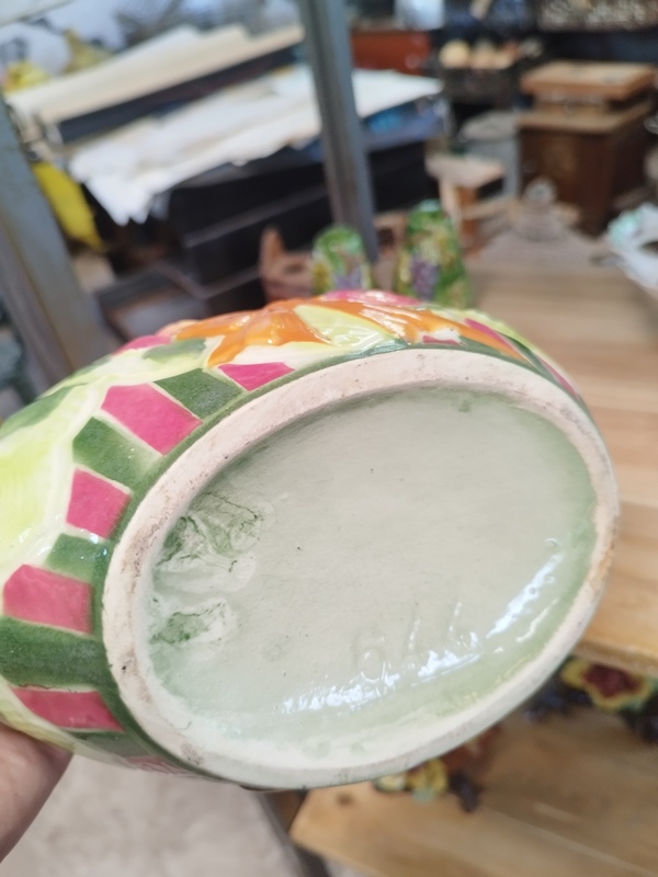 Jardinières en barbotine 