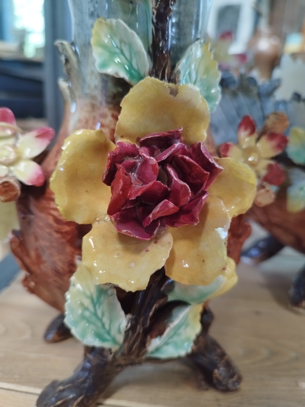 Jardinières en barbotine 