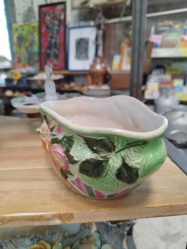 Jardinières en barbotine 