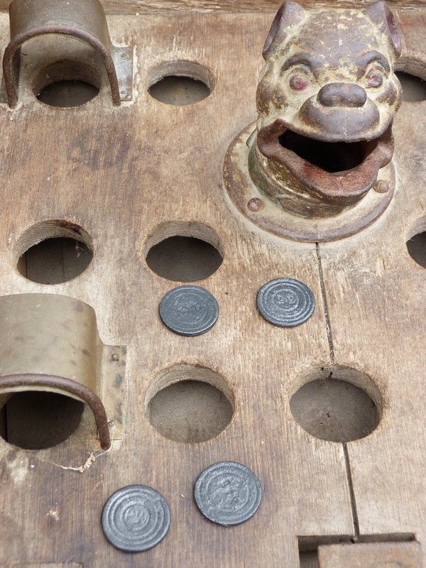 Jeu de la grenouille tête de chien