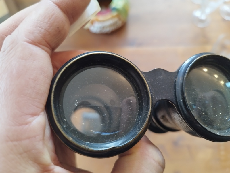 Jumelles de théâtre