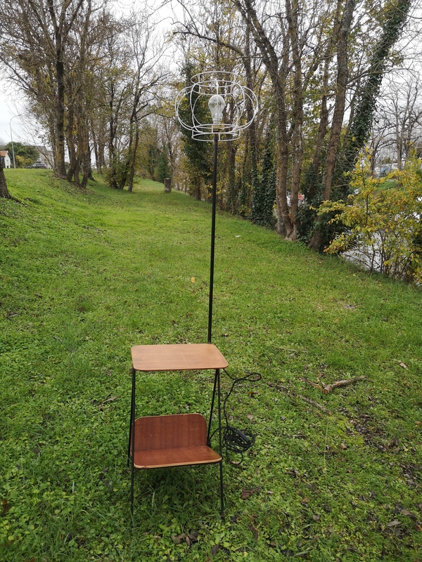 Lampadaire années 50 restauré et relooké 