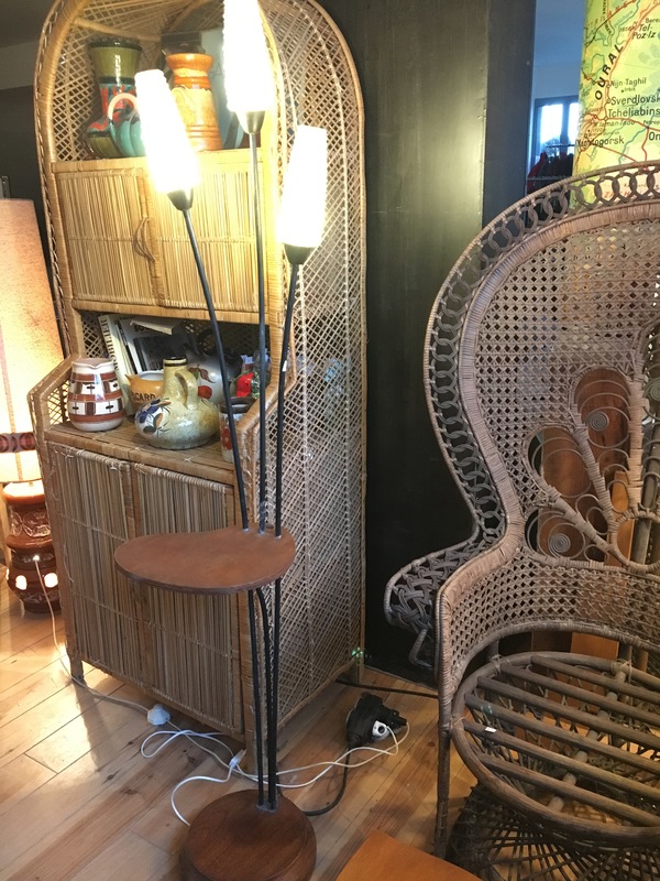 Lampadaire années 50 trois tulipes 