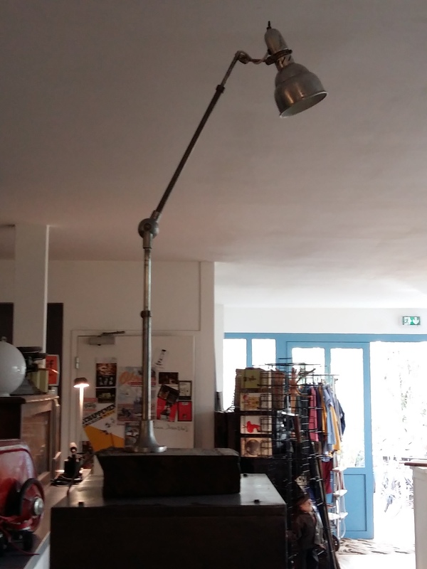 Lampe atelier couture Lumina - Brocante en ligne