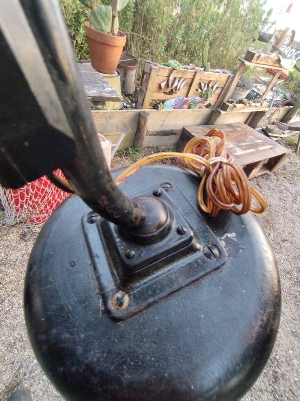 Lampe de bureau kandem modèle 745