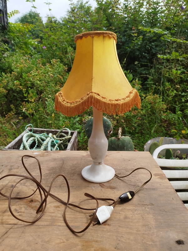 Lampe de chevet en albâtre