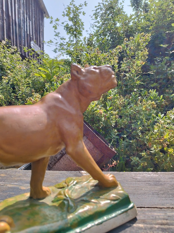 Lionne platre Gaggini XXe