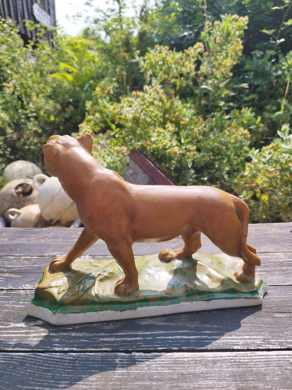 Lionne platre Gaggini XXe