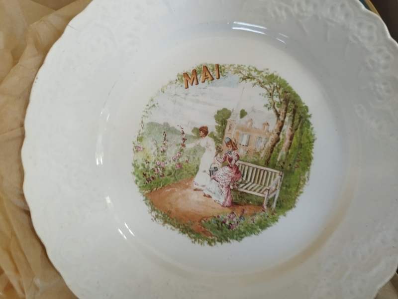 Lot Assiettes déco Digoin Sarreguemines