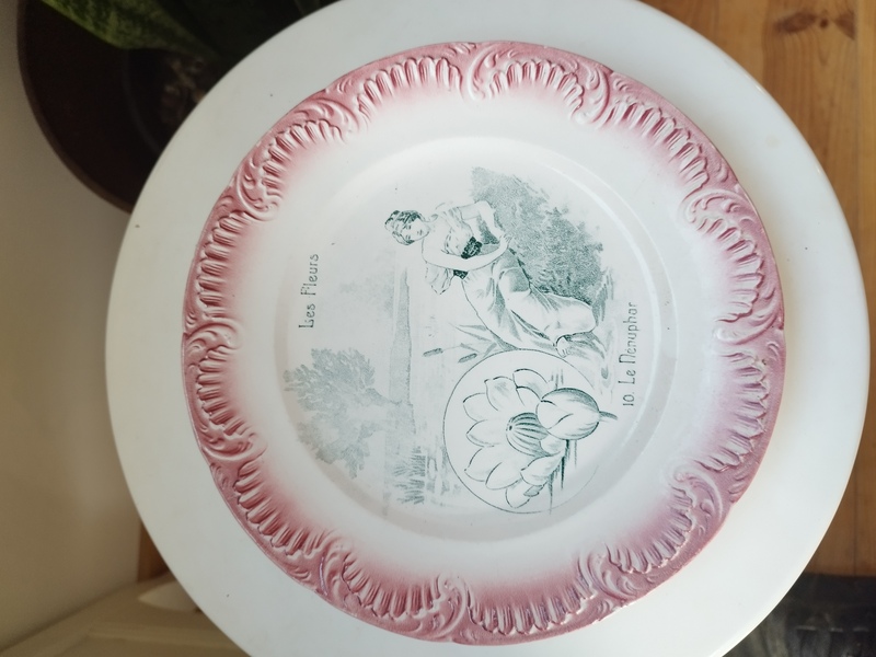 Lot Assiettes déco Digoin Sarreguemines