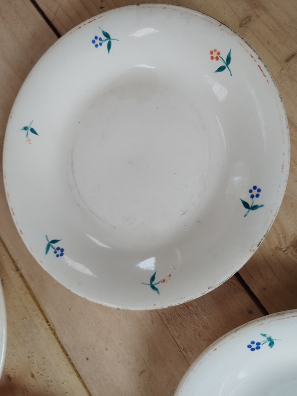 Lot assiettes moulin des loups 50s