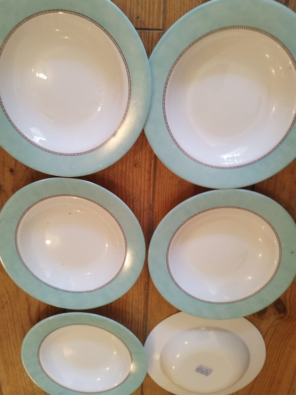 Lot assiettes vintage Arcopal