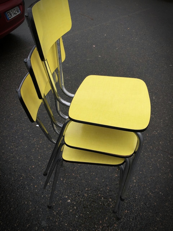 Lot chaises formica jaune 60s