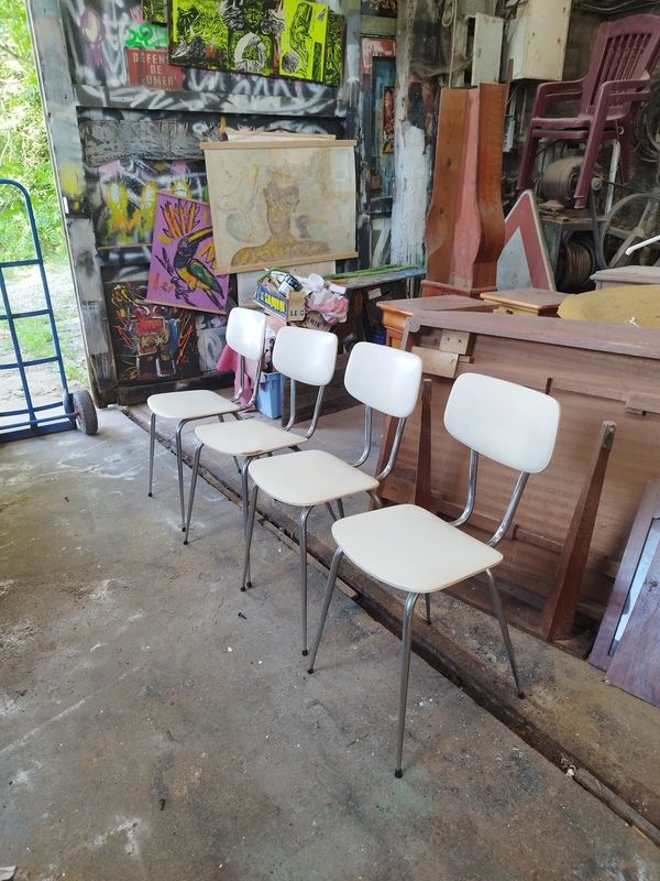 Lot de chaises design 60's