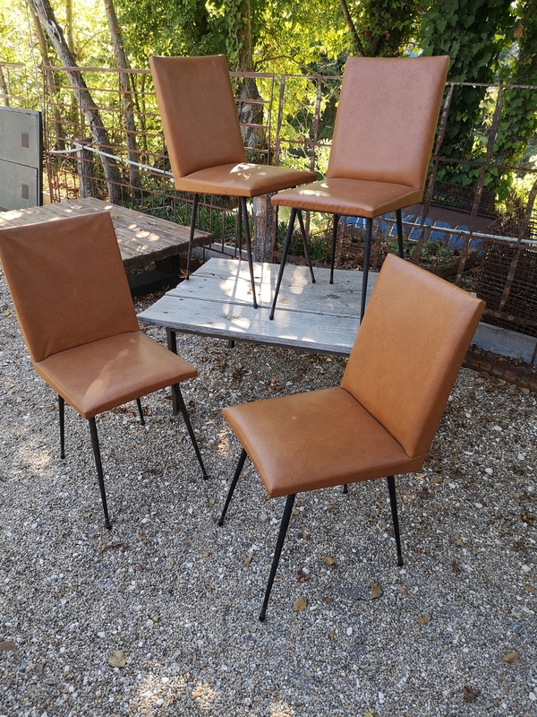 Lot de quatre chaises design 60s