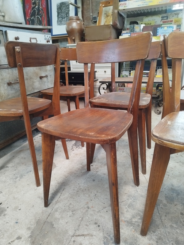 Lot de six chaises bistro