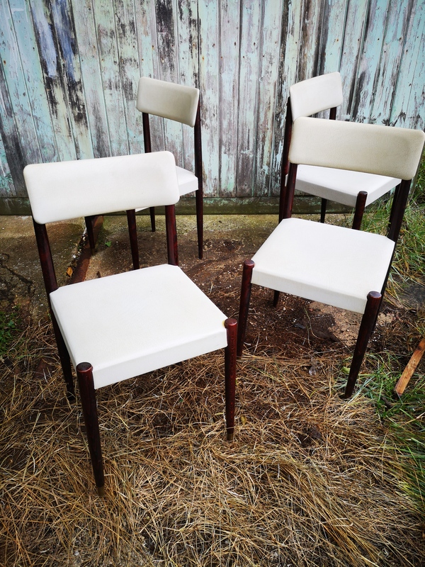 Lot de six chaises vintage