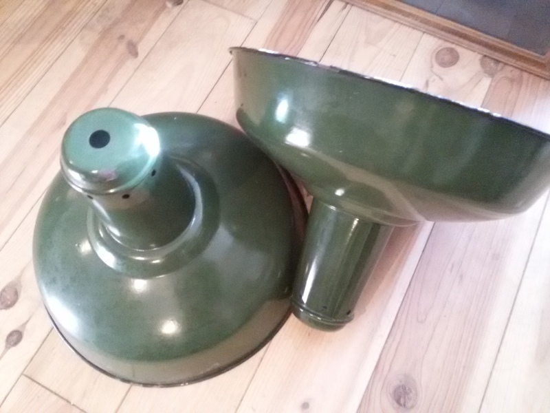 Lot deux abat jour émaillé 