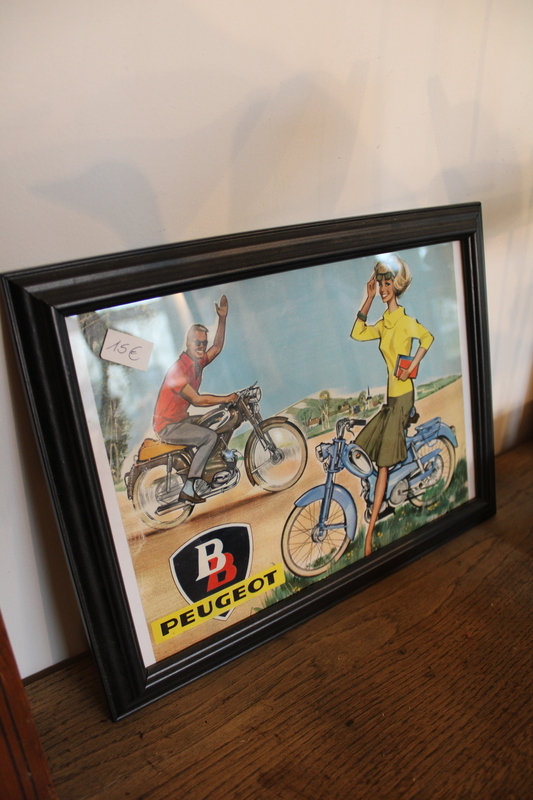 Lot deux pubs anciennes encadrées 