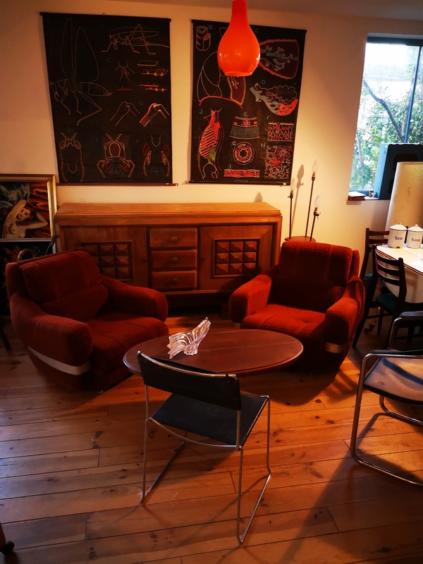 Lot salon design 