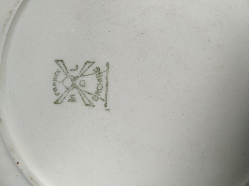 Lot six assiettes Moulin des loups