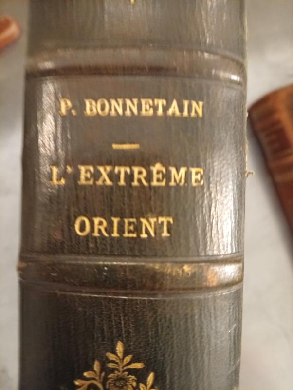 Lot trois livres anciens 