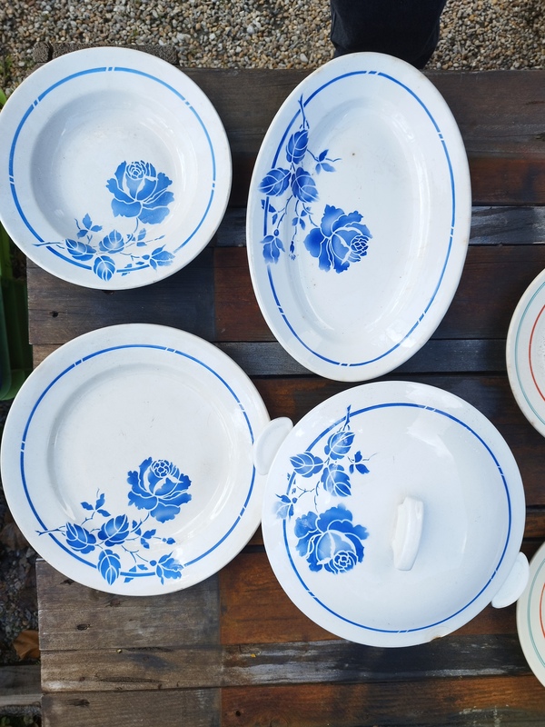 Lot vaisselle Moulin des loups