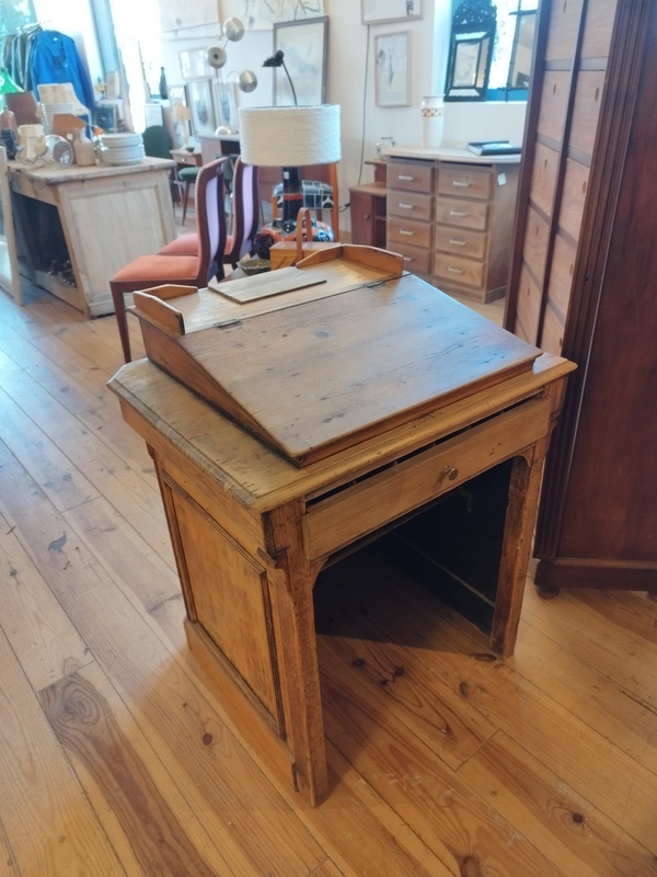 Meuble de métiers caisse XXe 