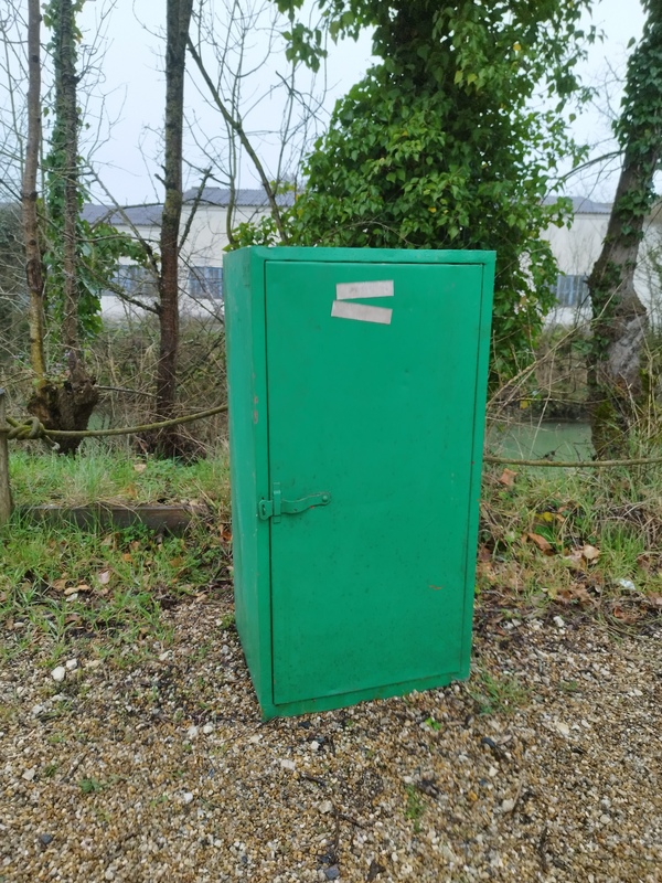 Meuble de rangement garage