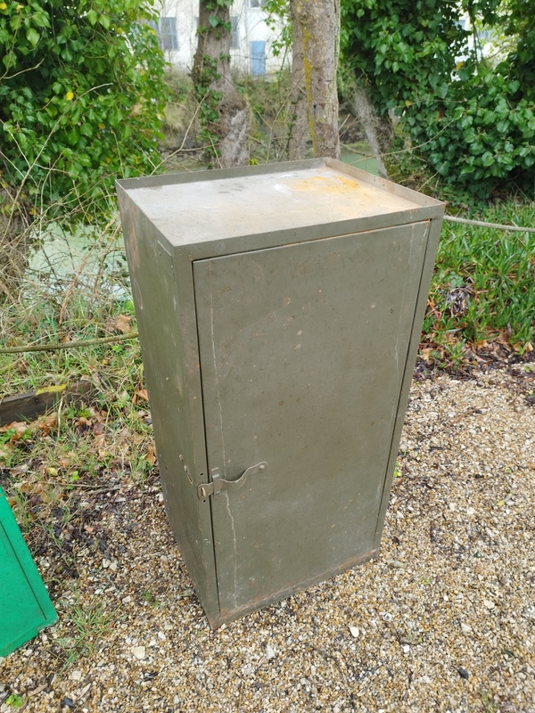 Meuble de rangement garage