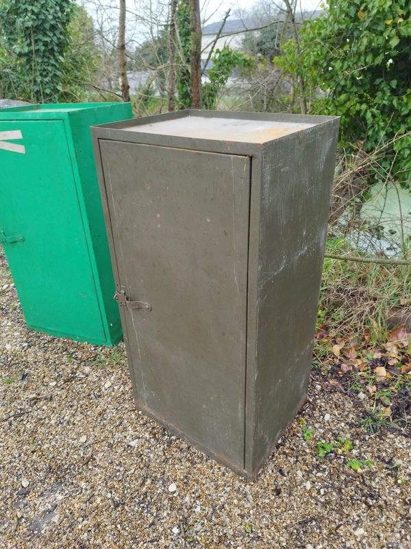 Meuble de rangement garage