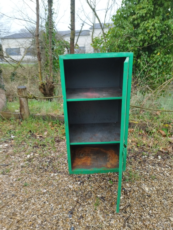 Meuble de rangement garage