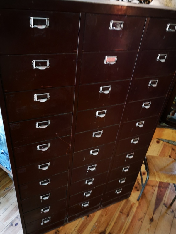 Meuble industriel 30 clapets