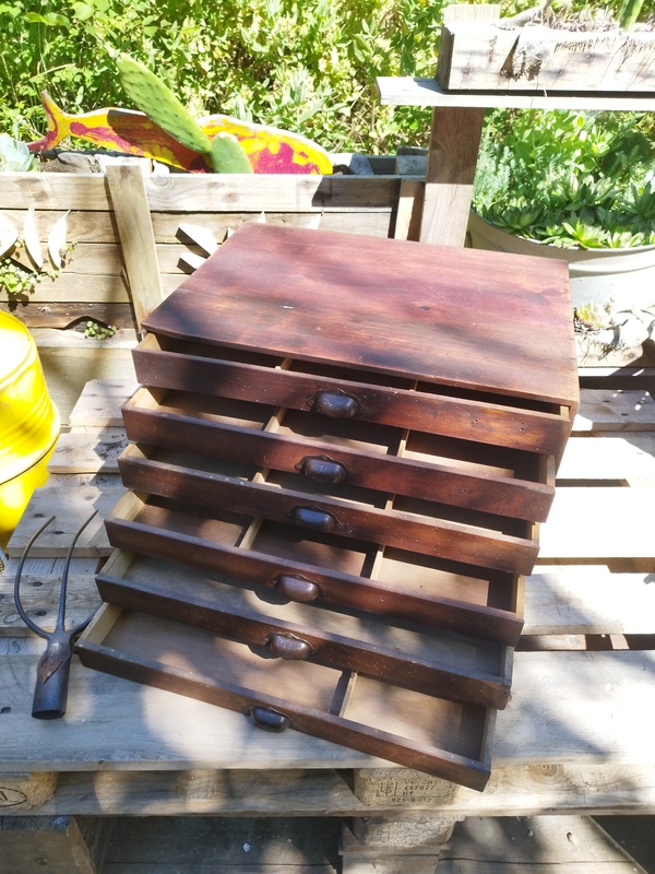 Meuble layette Horlogerie couture