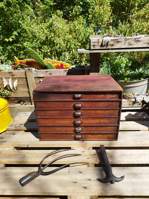 Meuble layette Horlogerie couture