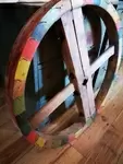 Ancienne roue en bois