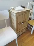 Armoire de poupée XXe