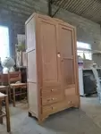 Armoire parisienne 