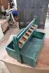 Boîte à outils ancienne en bois 