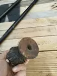 Boule d'escalier pomme de pin 