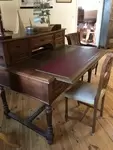 Bureau ancien en bois écritoire cuir