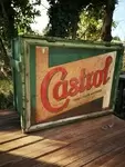 Caisse bidons d'huile castrol