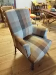 Fauteuil à carreaux tweed