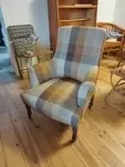 Fauteuil à carreaux tweed