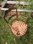 Fauteuil ancien paille rouge 