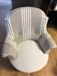 fauteuil bergère chapeau 