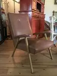 Fauteuil en skai piétement métal en K 