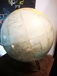 Globe ancien Girard et Barrère