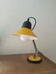 Lampe de bureau vintage jaune