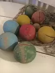 Lot de boules de pétanque en bois